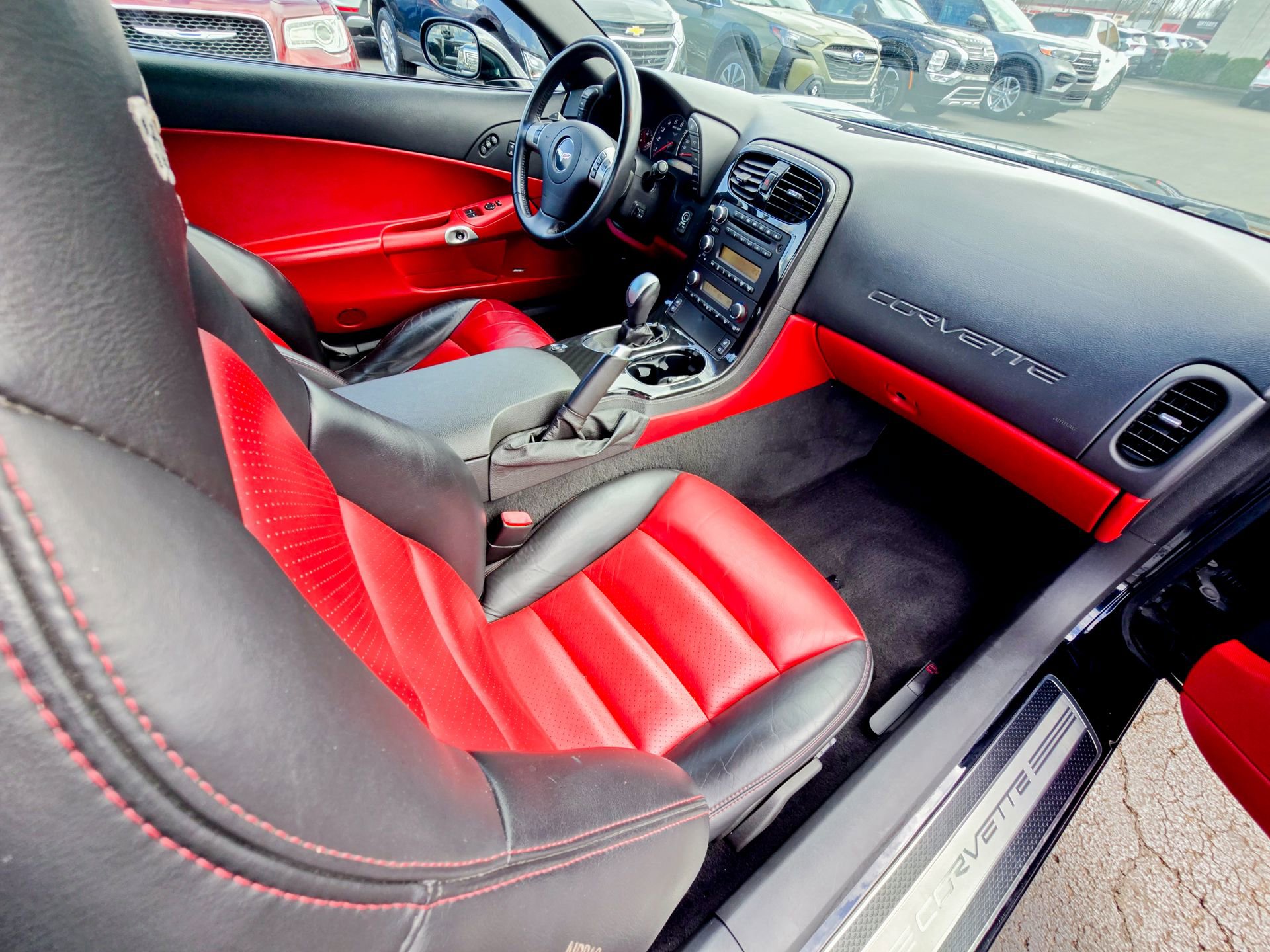 Used 2010 Chevrolet Corvette Convertible w/ Preferred Equipment Group image 4