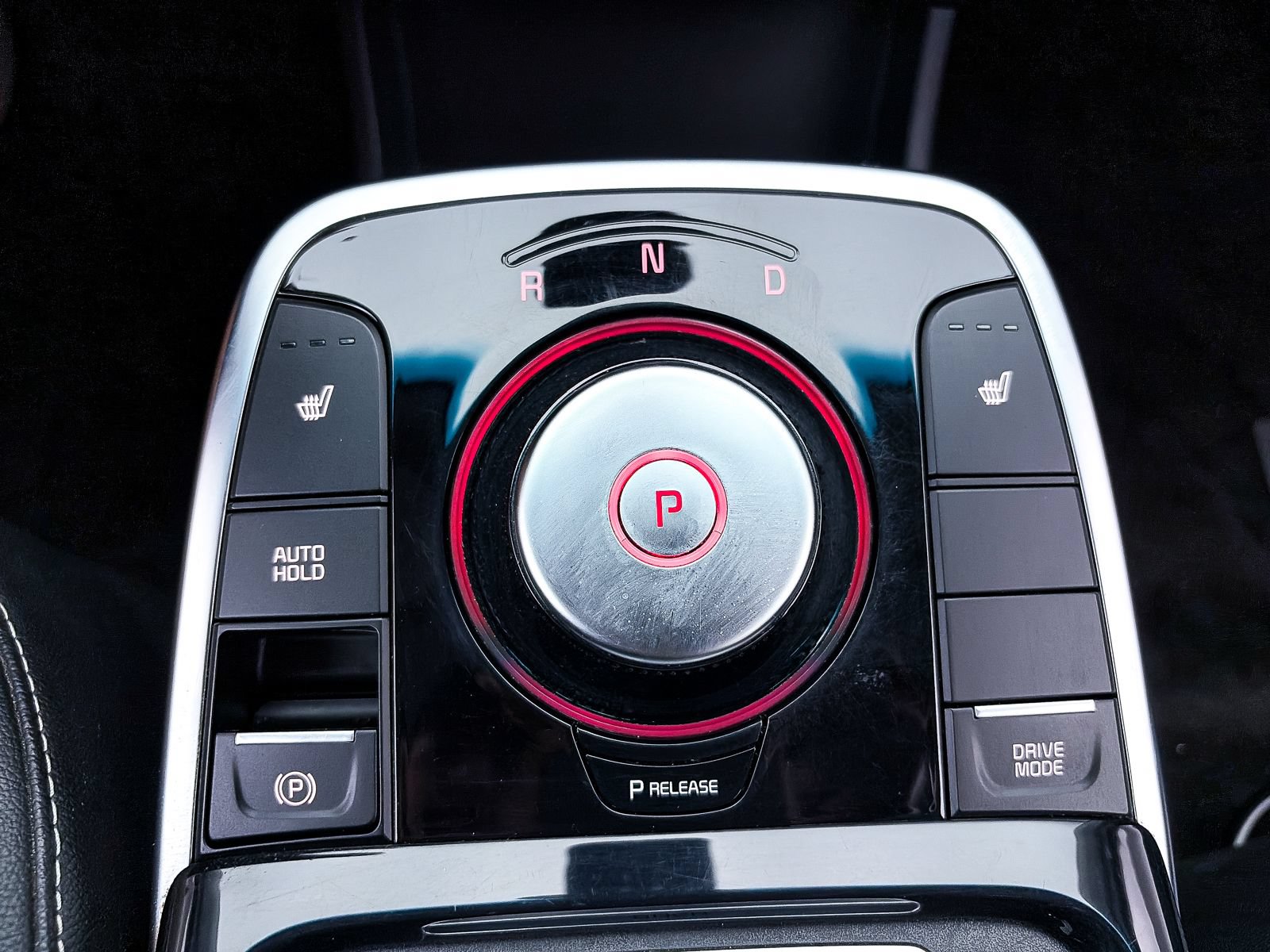 Certified 2022 Kia Niro EX FWD image 25
