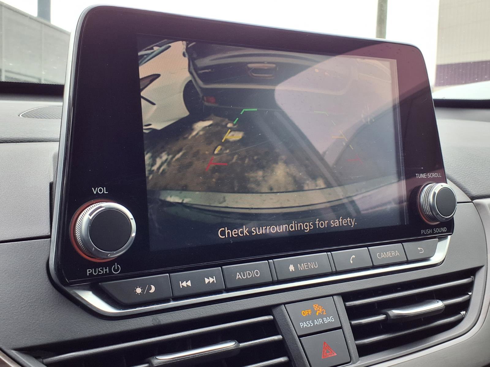 Used 2024 Nissan Altima 2.5 SV image 7