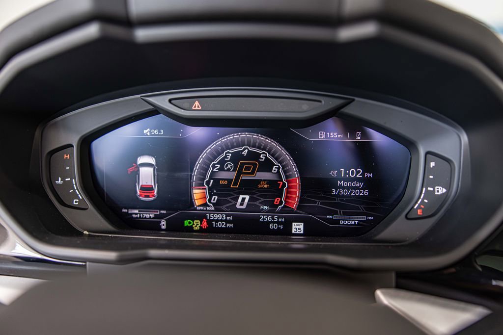 Used 2021 Lamborghini Urus image 23