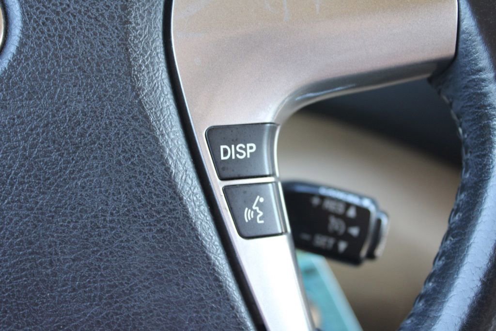 Used 2013 Toyota Highlander SE AWD/4WD image 33