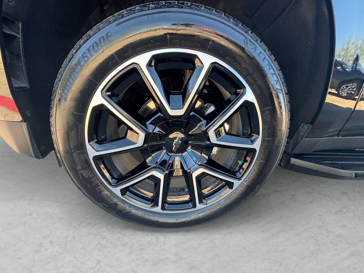 Used 2025 Chevrolet Tahoe RST w/ Comfort Package image 24