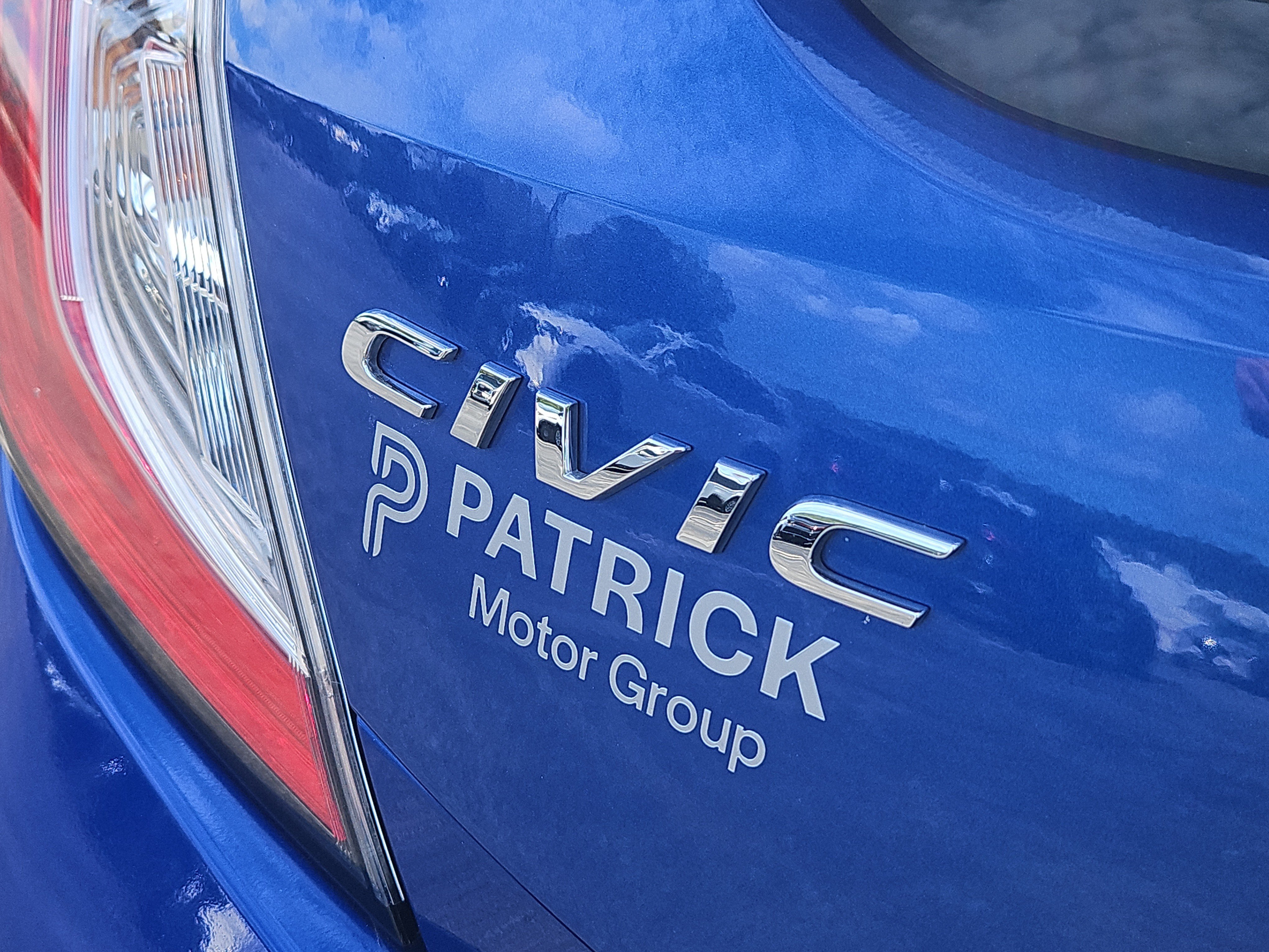 Used 2019 Honda Civic EX image 11