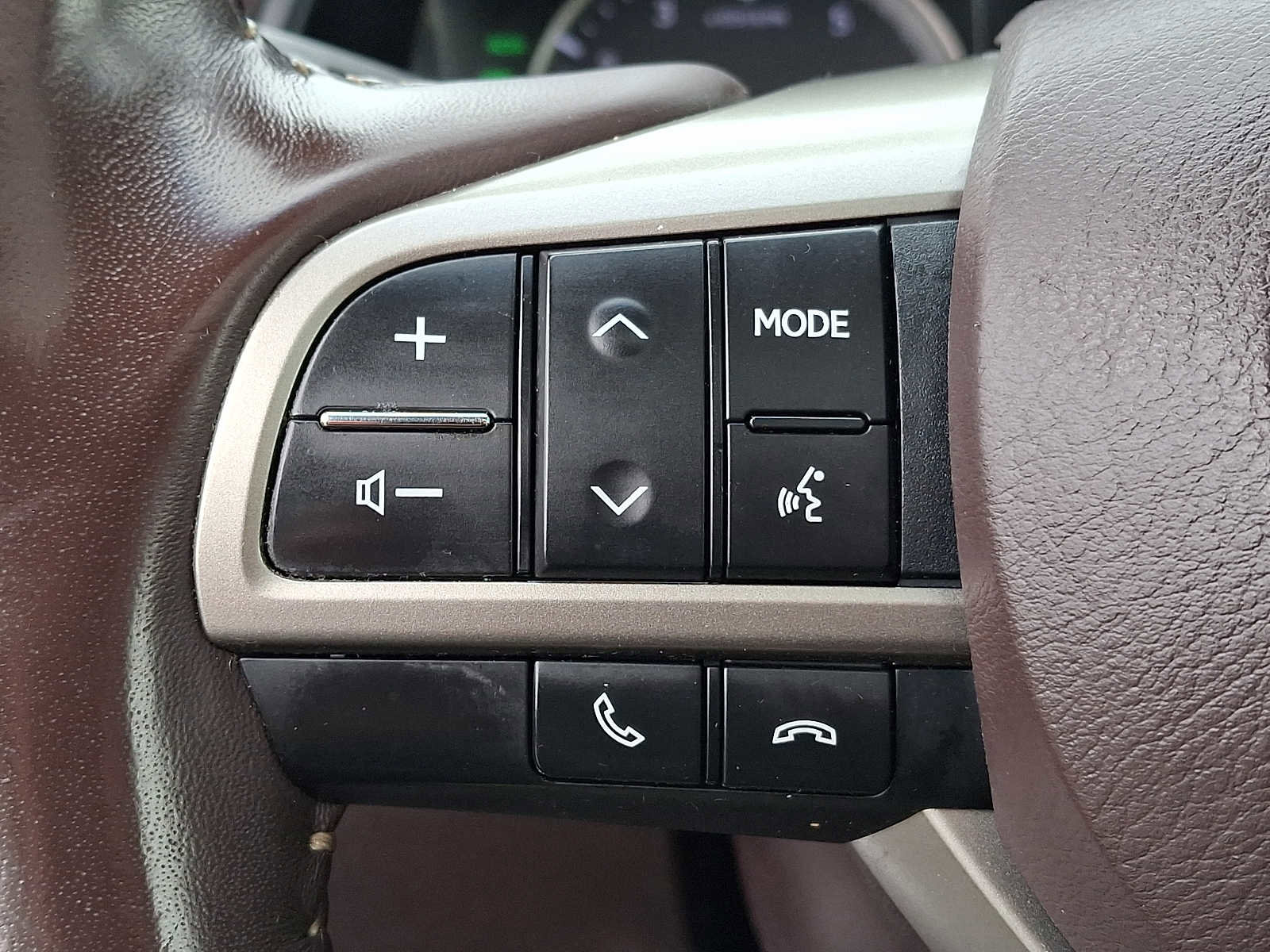 Used 2018 Lexus RX 350 AWD w/ Premium Package image 15