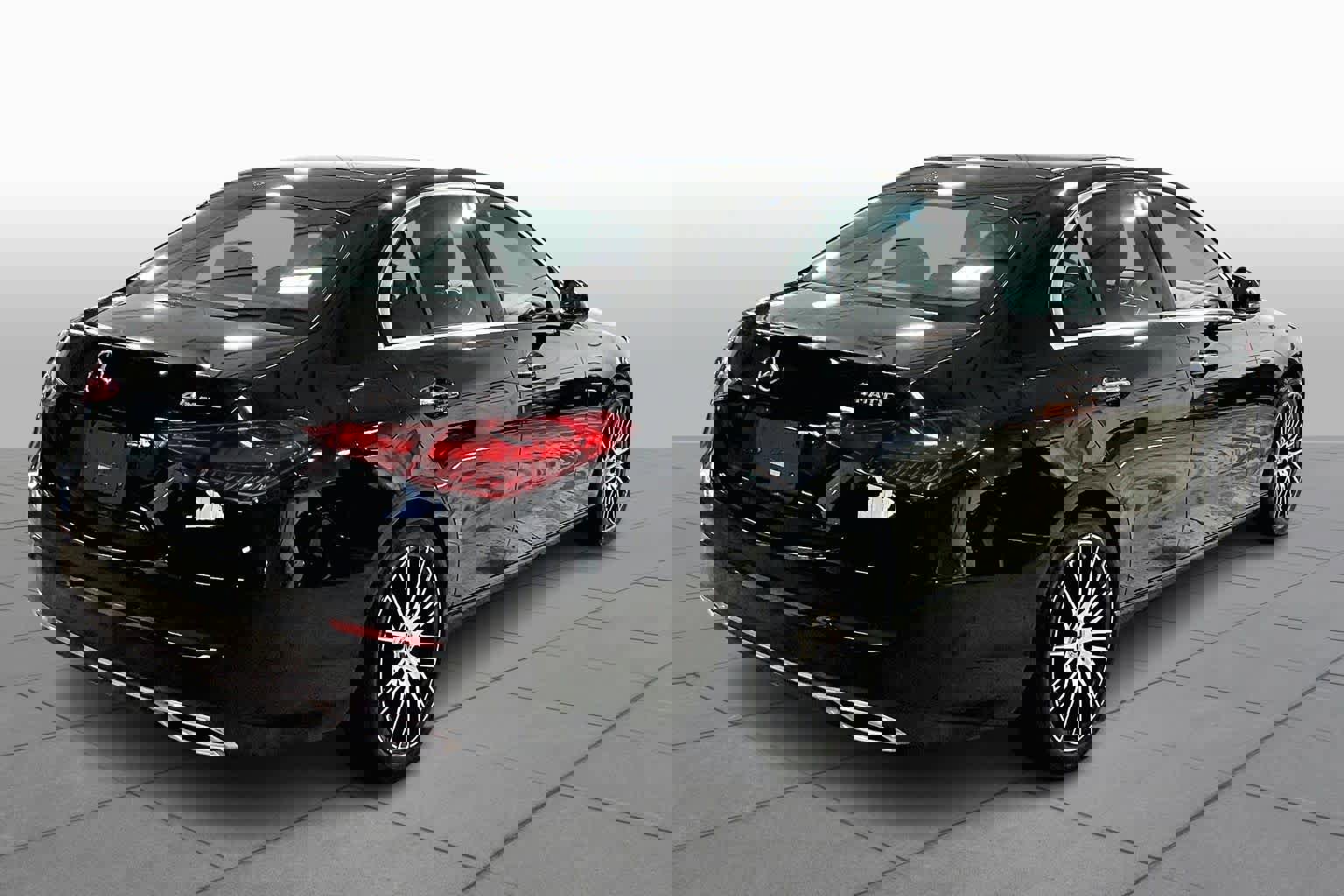 Used 2024 Mercedes-Benz C 300 C 300 image 13