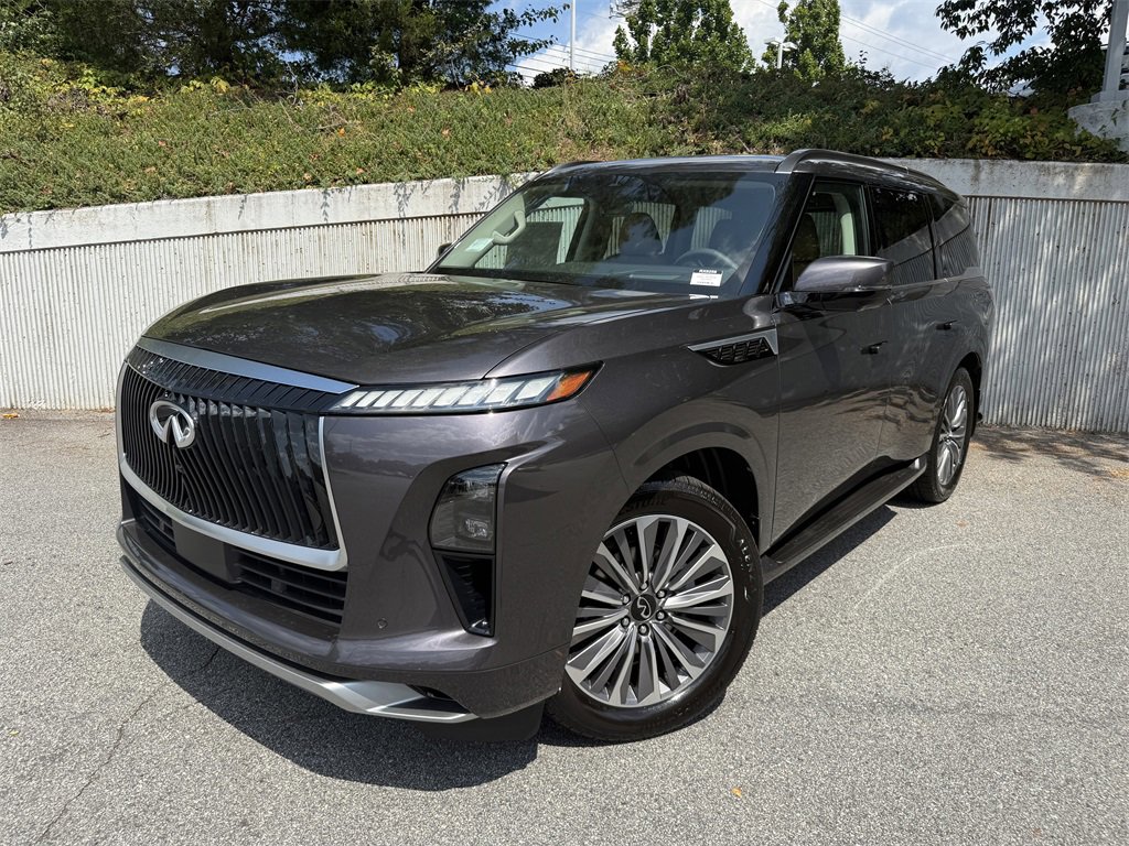 New 2026 INFINITI QX80 Luxe image 2