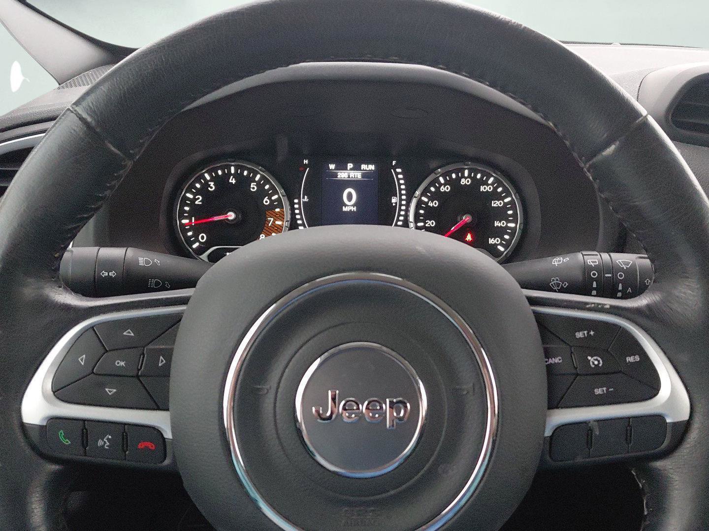 Used 2020 Jeep Renegade Latitude w/ Cold Weather Group AWD/4WD image 34