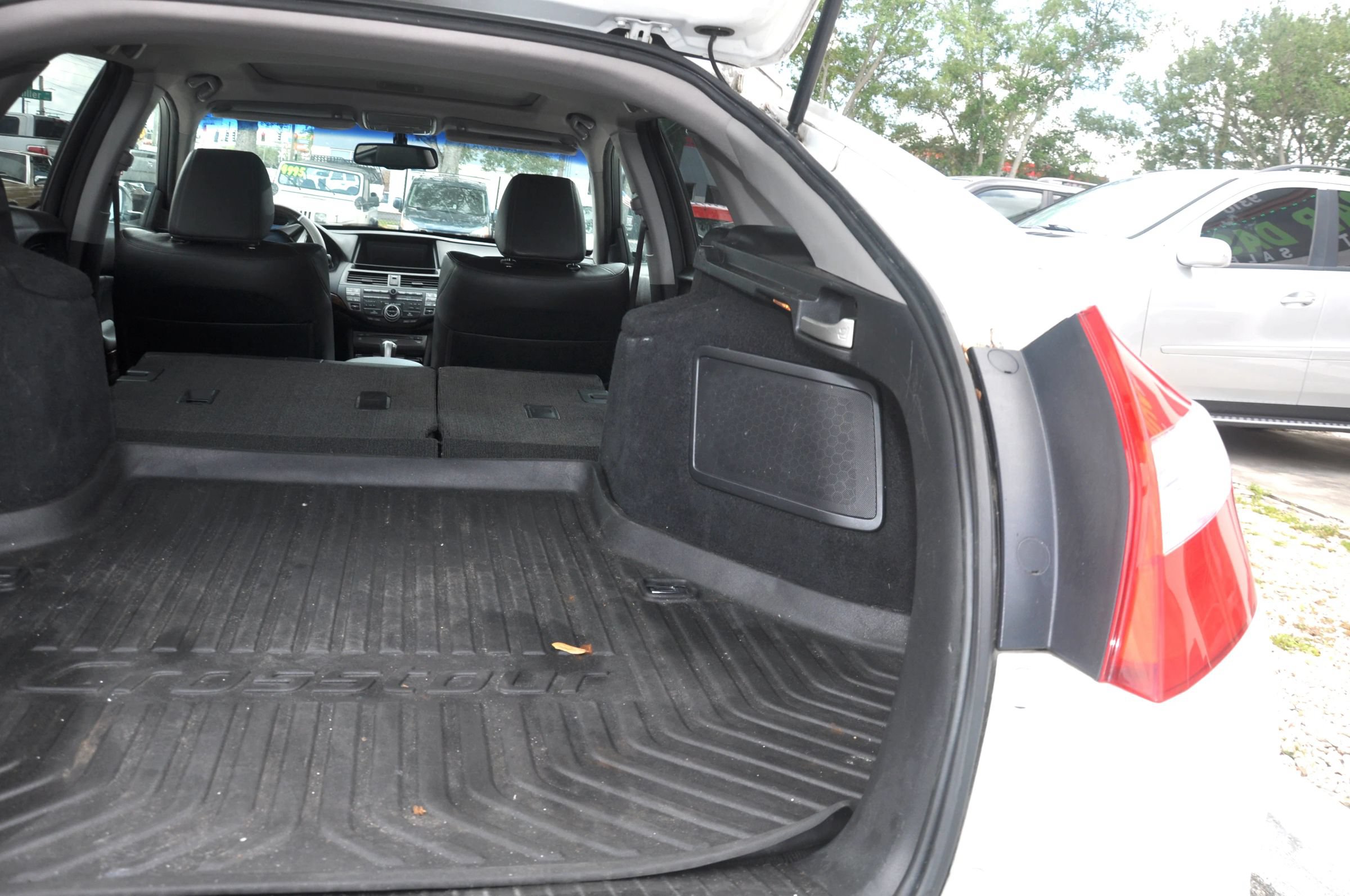 Used 2012 Honda Crosstour EX-L image 26