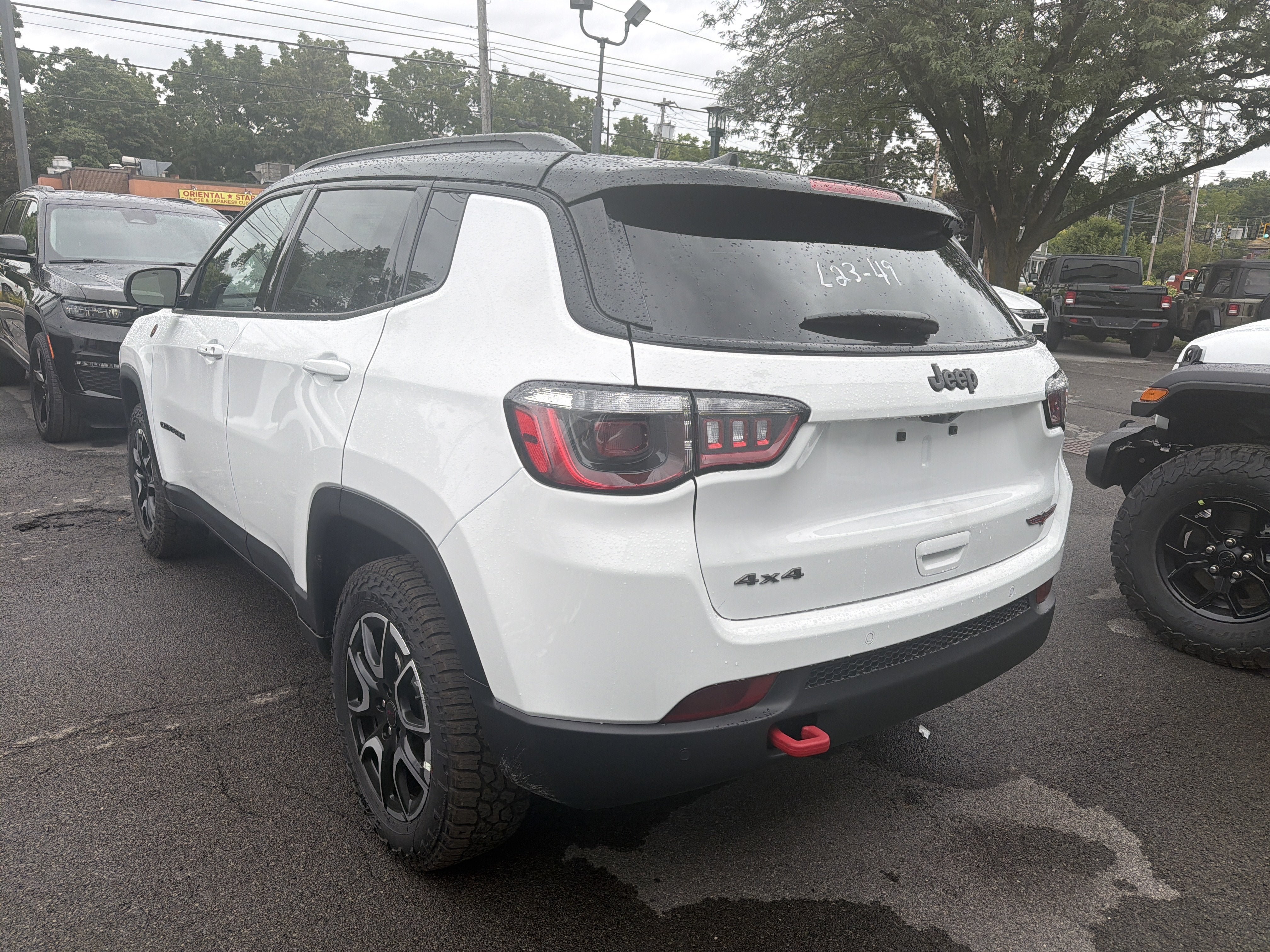 New 2026 Jeep Compass Trailhawk w/ Sun, Sound & Navigation Group AWD/4WD image 4
