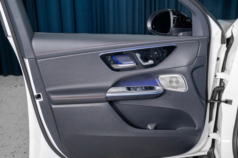 New 2026 Mercedes-Benz GLC 43 AMG 4MATIC image 12