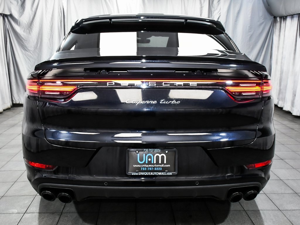 Used 2021 Porsche Cayenne Turbo w/ Assistance Package image 5