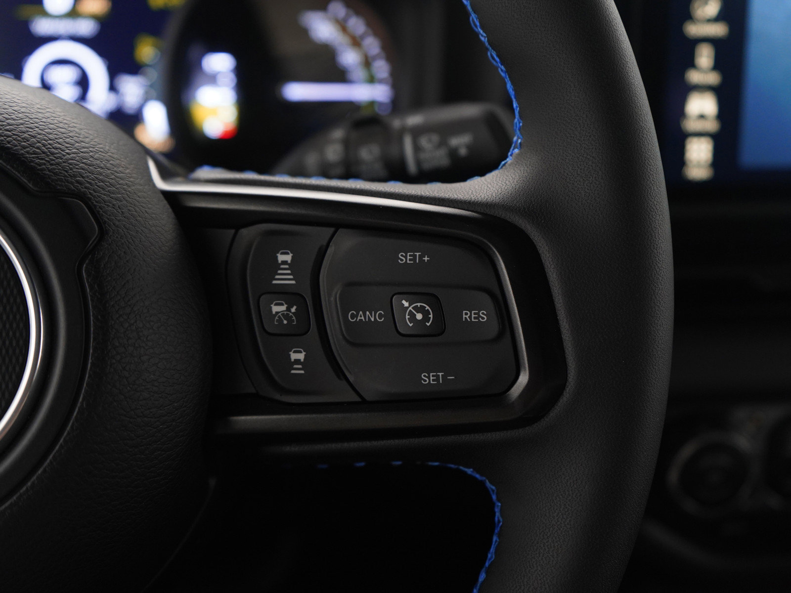 Used 2025 Jeep Wrangler Unlimited Rubicon 4xe w/ Safety Group image 26