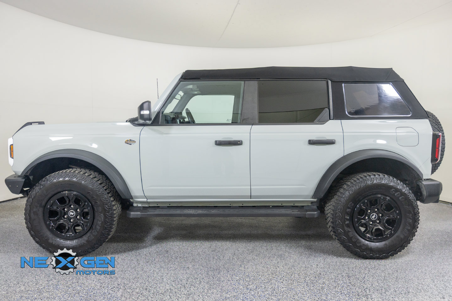 Used 2024 Ford Bronco Wildtrak AWD/4WD image 31