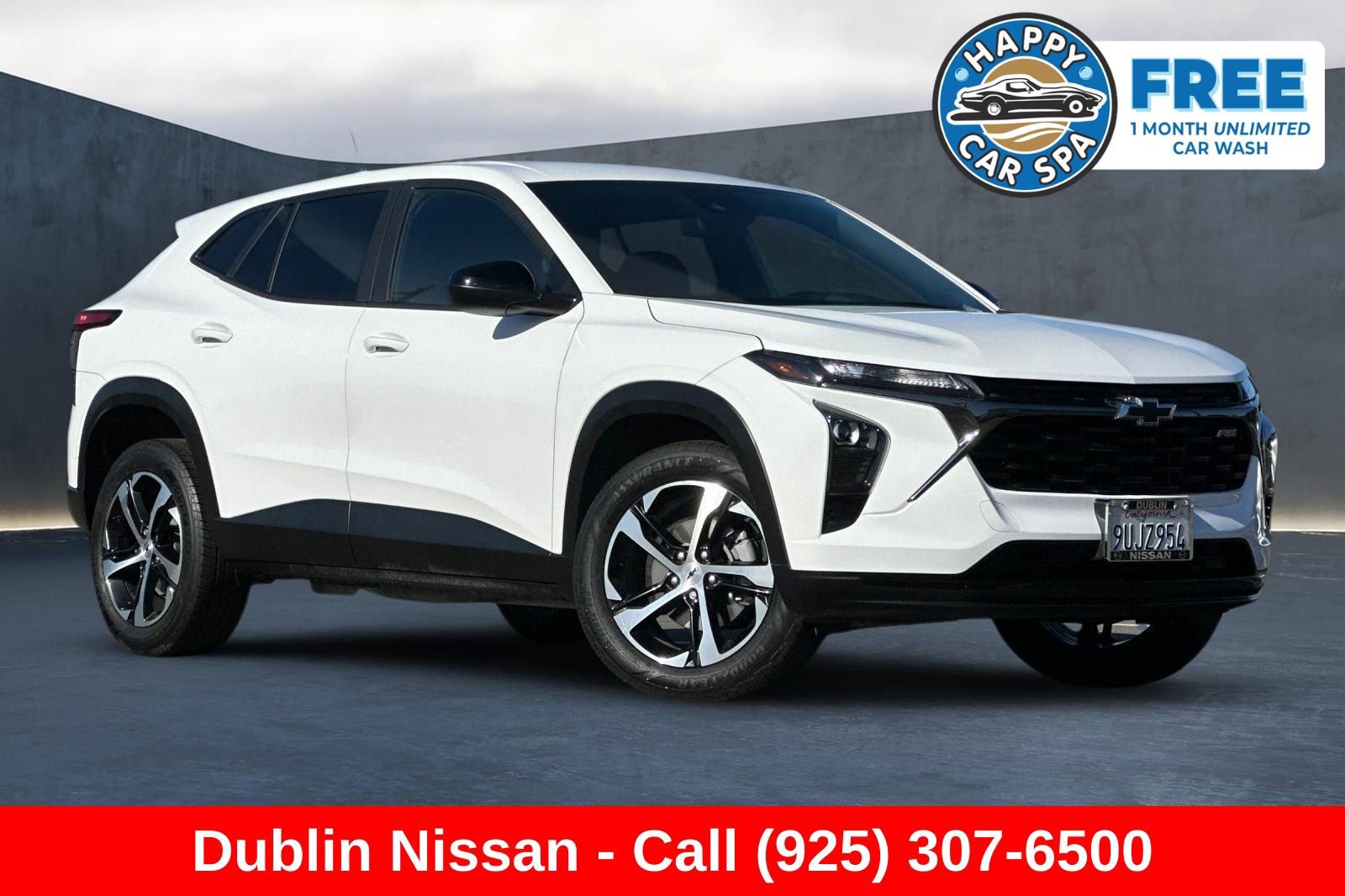 Used 2025 Chevrolet Trax RS