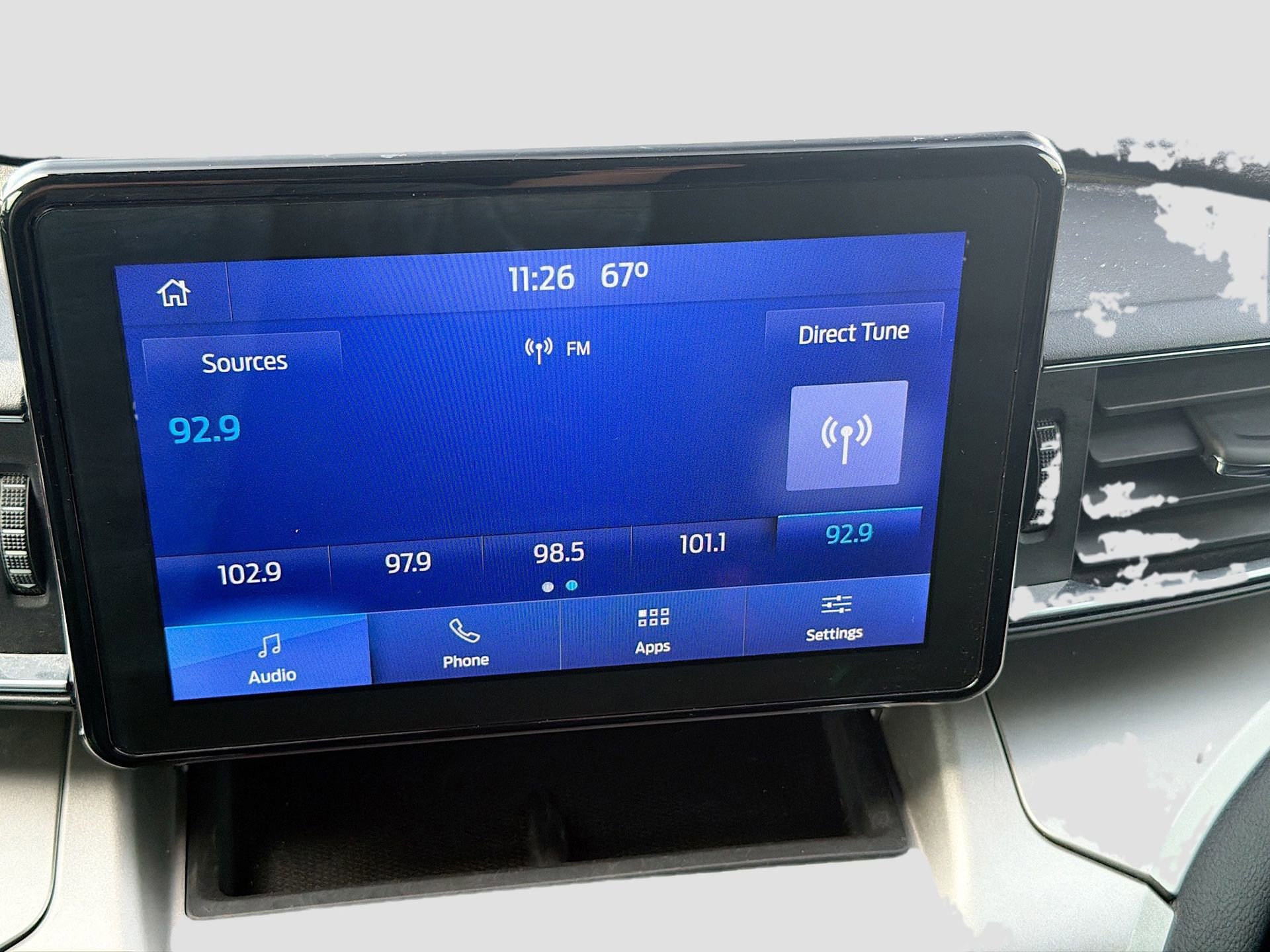 Used 2021 Ford Explorer XLT w/ Equipment Group 202A RWD image 18