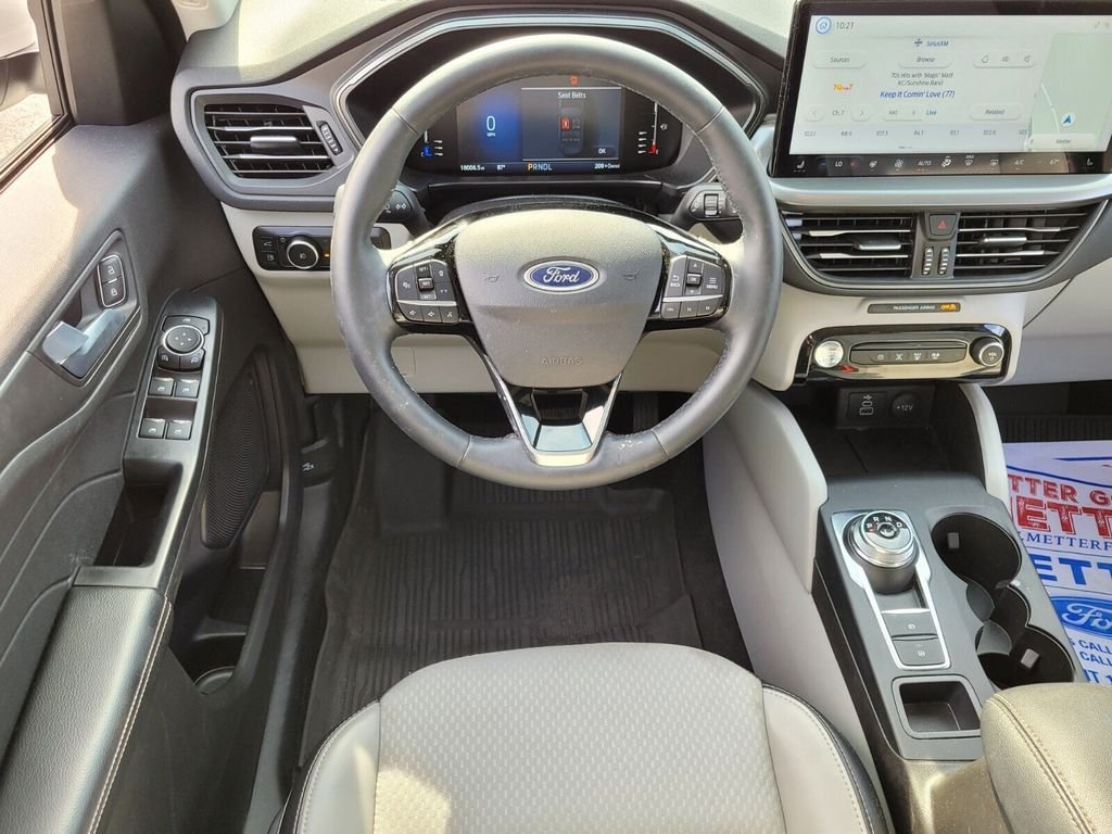 Used 2024 Ford Escape SE FWD image 7