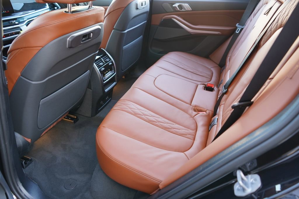 New 2026 BMW X5 sDrive40i w/ M Sport Package image 19