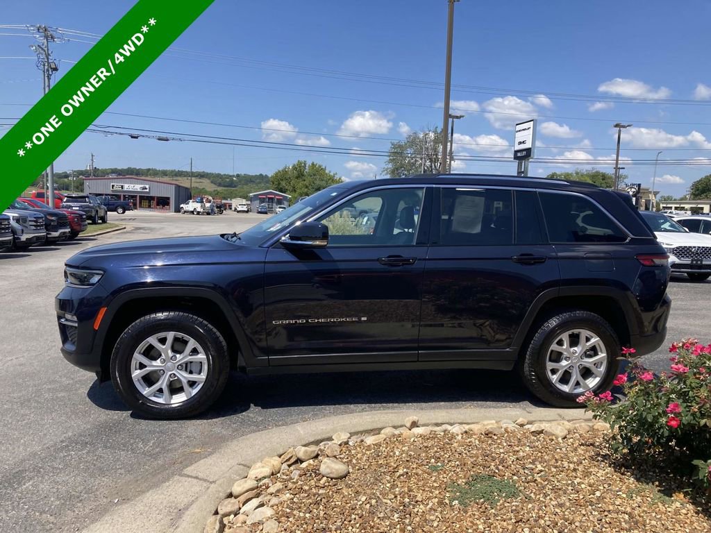 Used 2023 Jeep Grand Cherokee Limited image 7