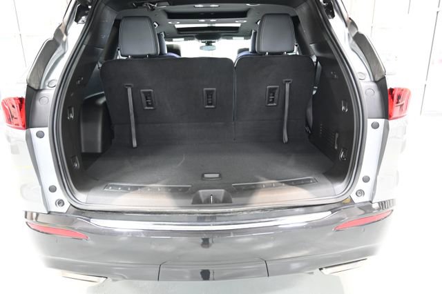Used 2023 Buick Enclave Essence w/ Experience Buick Package FWD image 29