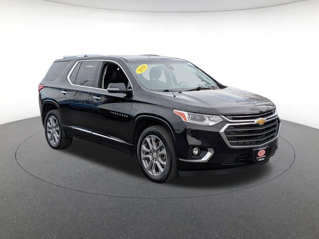 Used 2019 Chevrolet Traverse Premier AWD/4WD image 1