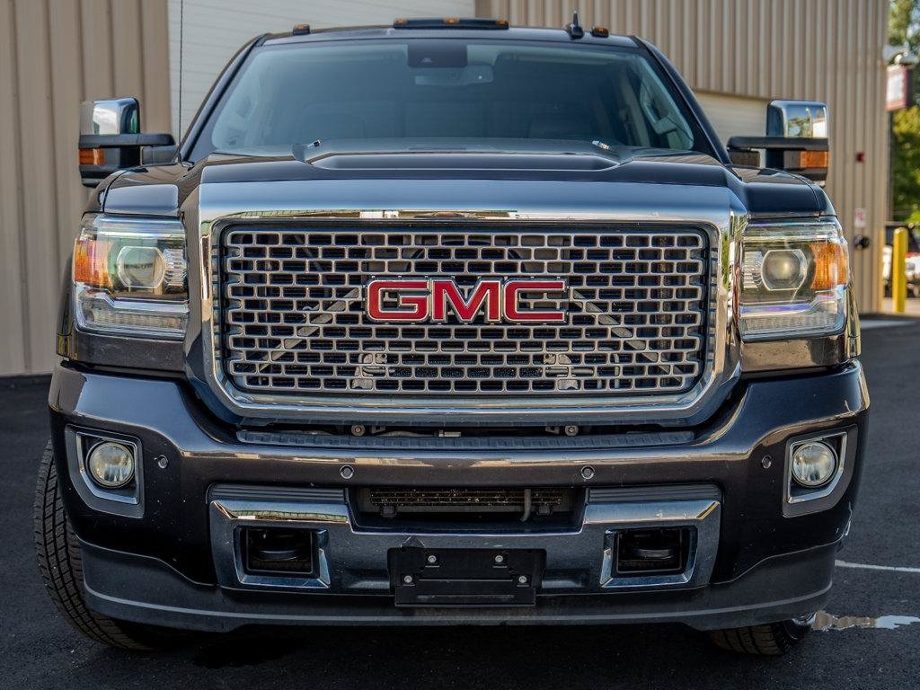 Used 2016 GMC Sierra 3500 Denali w/ Duramax Plus Package AWD/4WD image 7