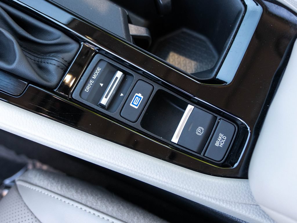 Used 2023 Honda Accord EX-L image 31