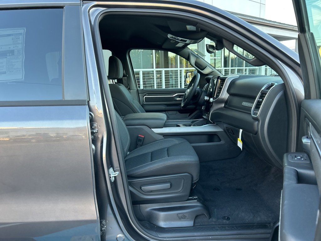 New 2025 RAM 1500 Big Horn image 8