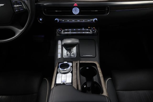 Used 2021 Genesis G90 3.3T Premium RWD image 41