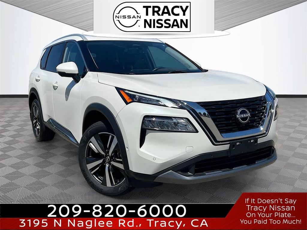 Used 2023 Nissan Rogue SL w/ SL Premium Package FWD image 1