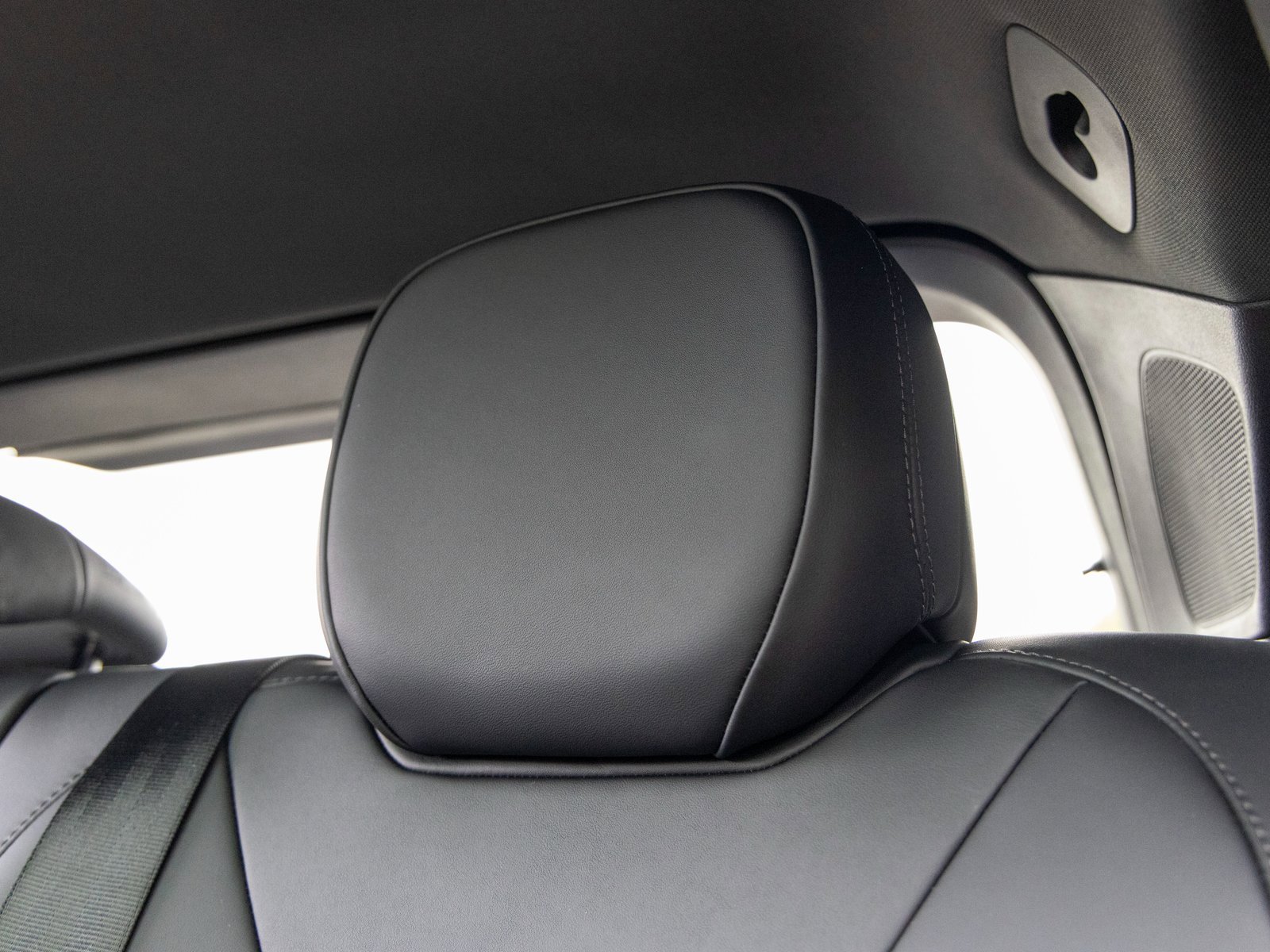 New 2026 Porsche Cayenne Coupe image 41