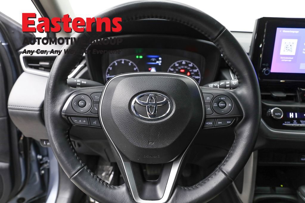Used 2024 Toyota Corolla Cross LE image 10