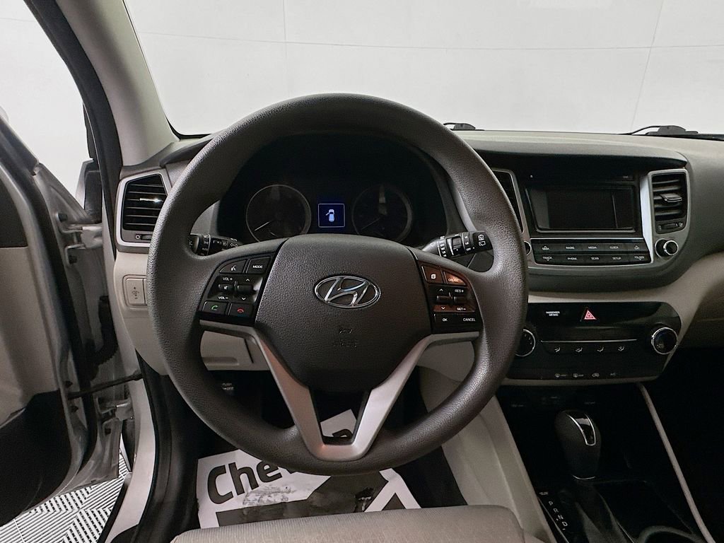 Used 2017 Hyundai Tucson SE image 11