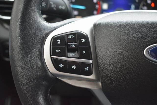 Used 2023 Ford Explorer Limited image 19
