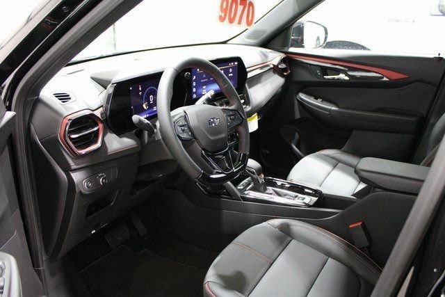 New 2026 Chevrolet TrailBlazer RS w/ Convenience Package image 3