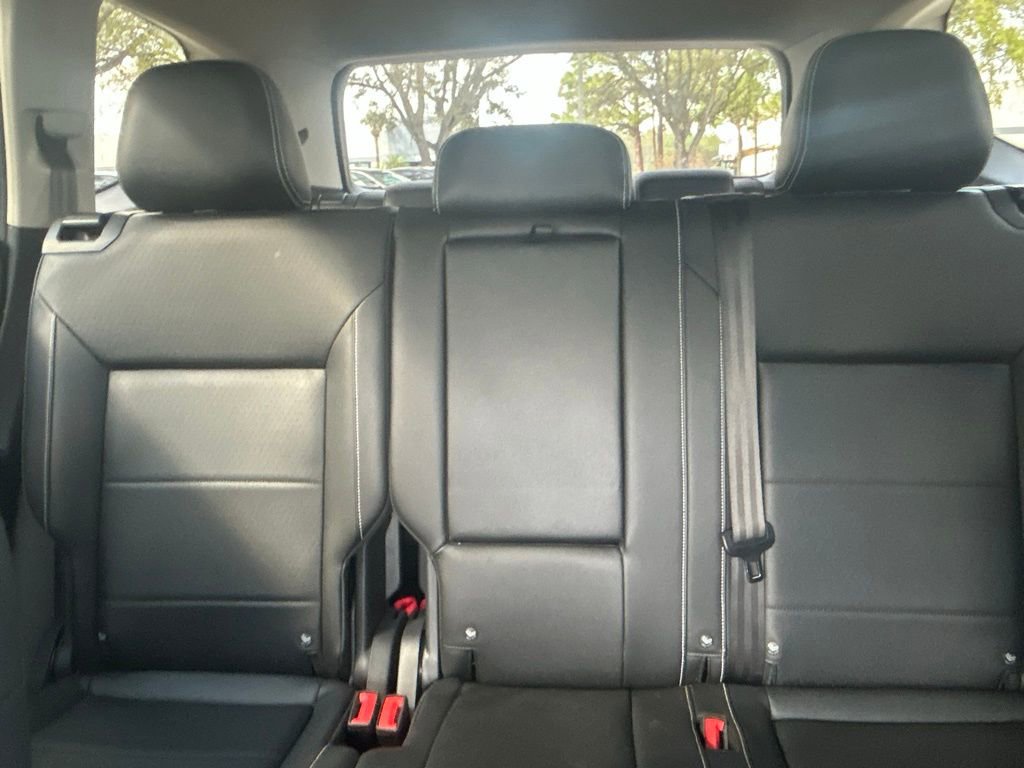 Certified 2023 Volkswagen Atlas SE image 13