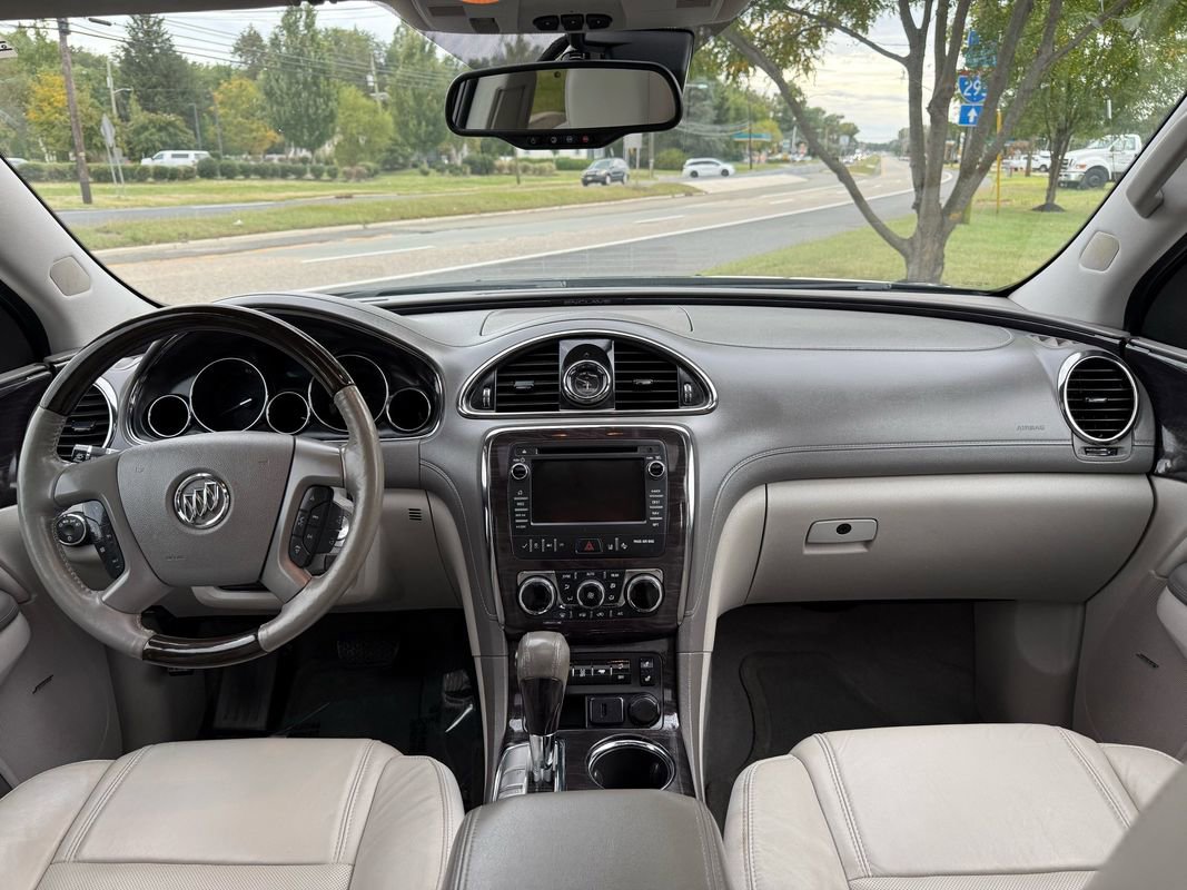 Used 2015 Buick Enclave Leather w/ Trailering Package image 15