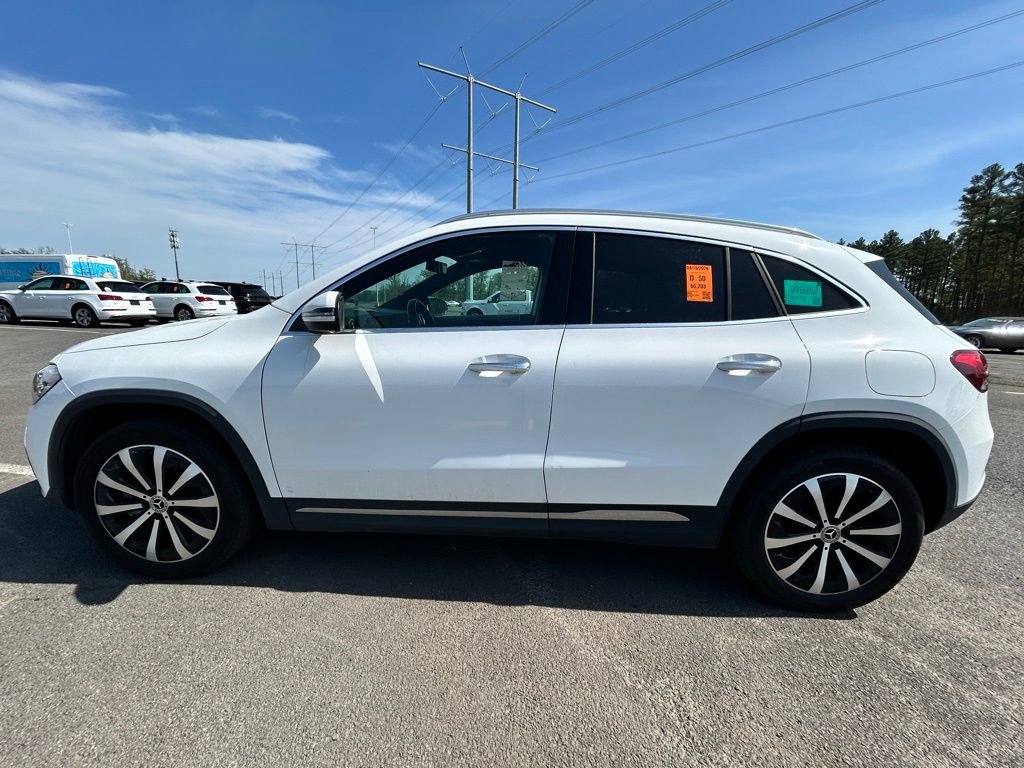 Used 2023 Mercedes-Benz GLA 250 w/ Premium Package image 5