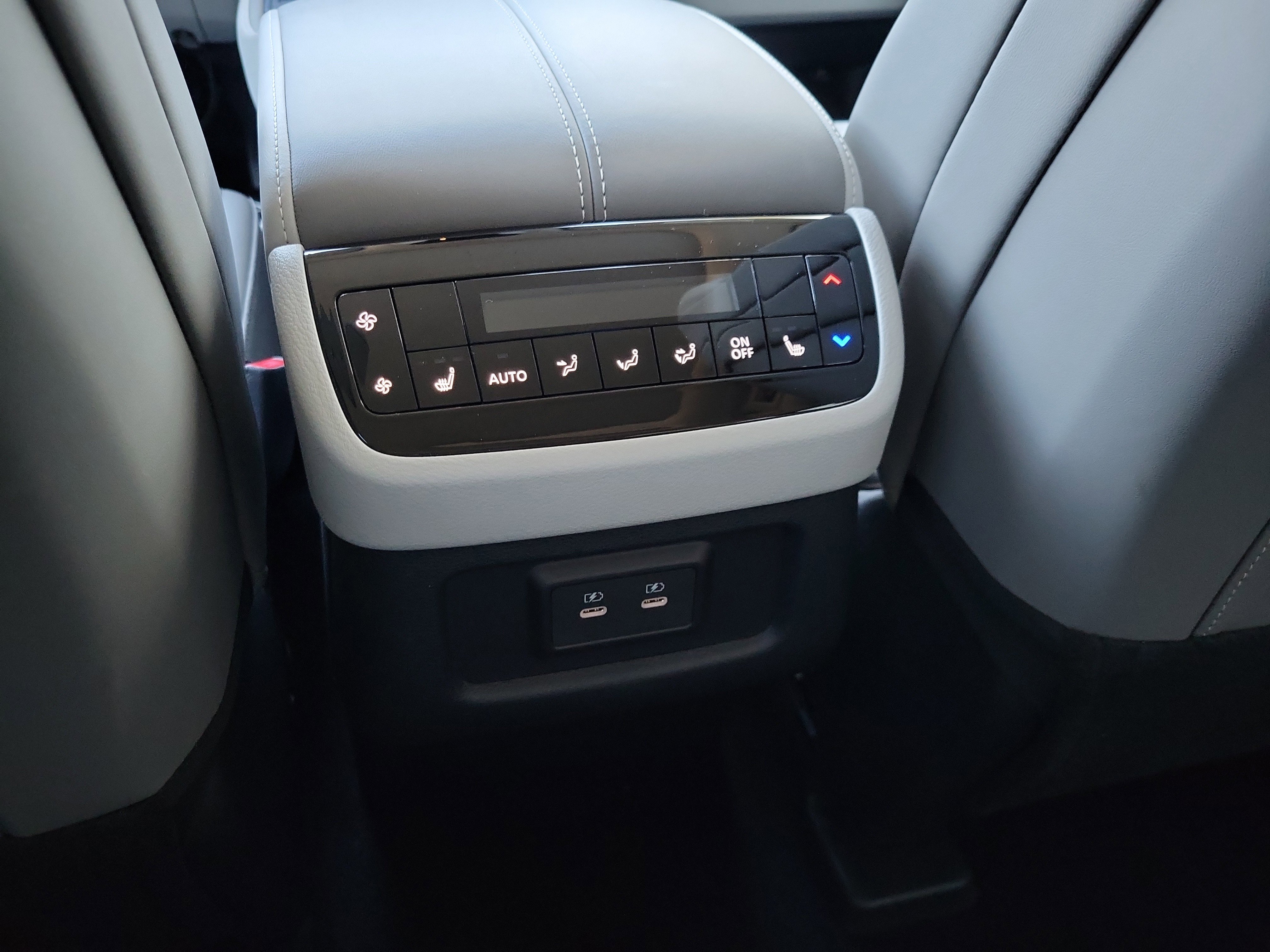 Certified 2026 INFINITI QX60 Luxe w/ Cargo Package image 15