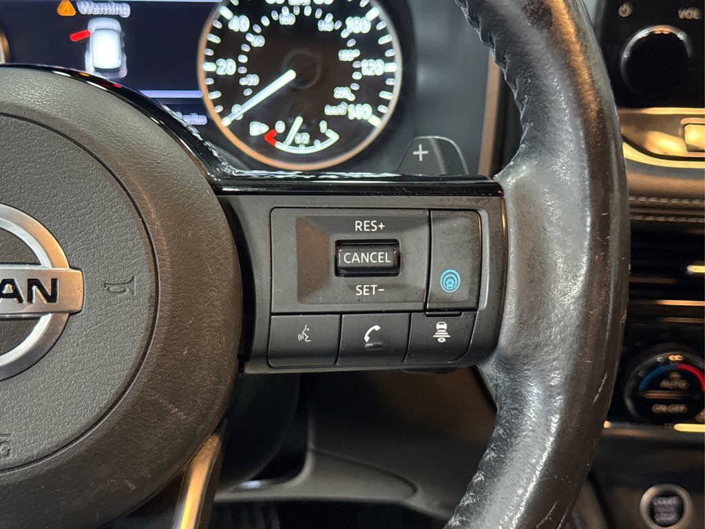 Used 2021 Nissan Rogue SL w/ Premium Package image 24