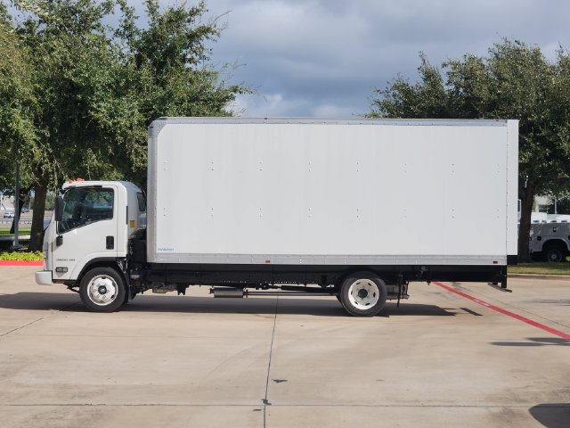 New 2024 Chevrolet Low Cab Forward RWD image 11