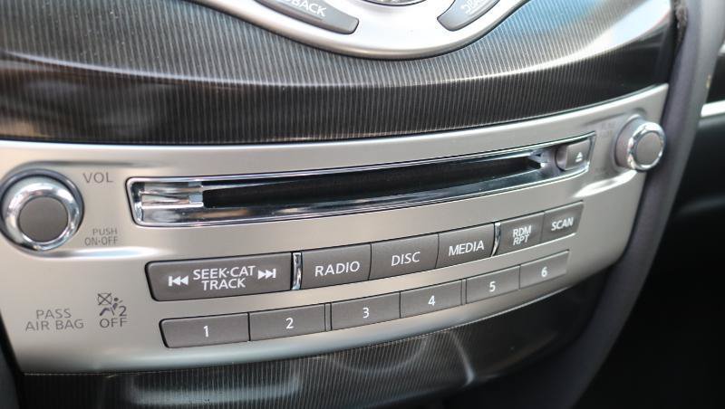 Used 2018 INFINITI QX60 Luxe w/ Premium Package AWD/4WD image 14