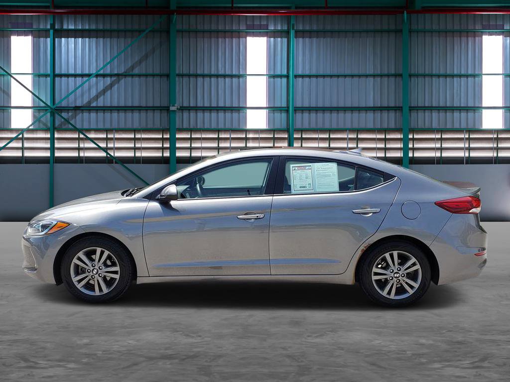 Used 2018 Hyundai Elantra Value Edition FWD image 2