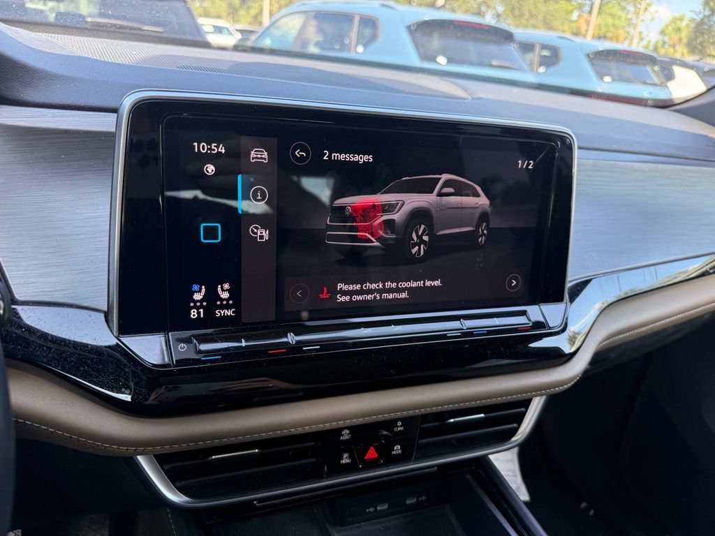 Used 2024 Volkswagen Atlas Cross Sport SE w/ Panoramic Sunroof Package FWD image 11