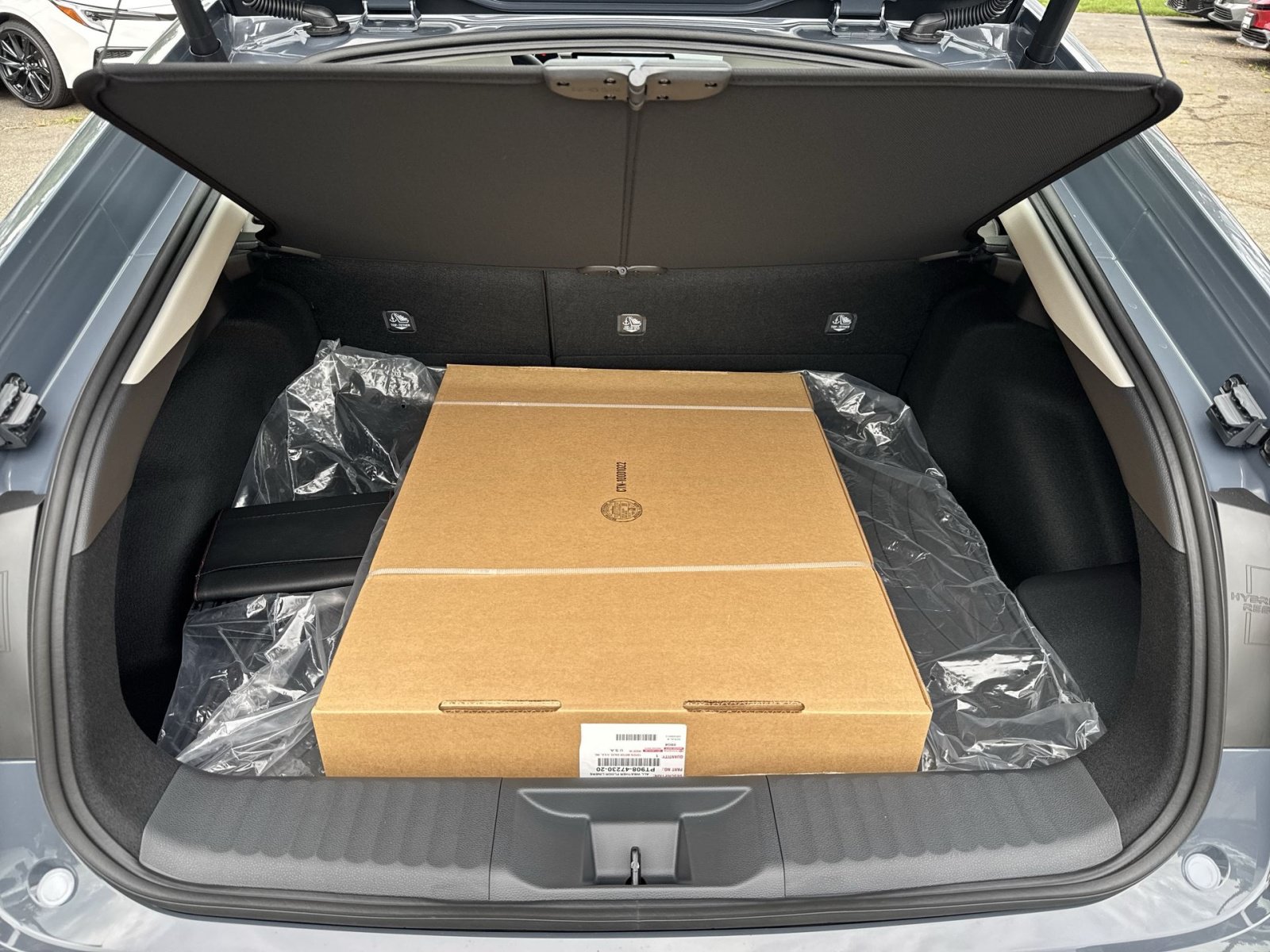 New 2027 Toyota Prius Limited w/ Limited Premium Package AWD/4WD image 34
