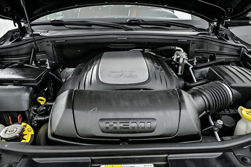 Used 2020 Dodge Durango R/T w/ Technology Group AWD/4WD image 12