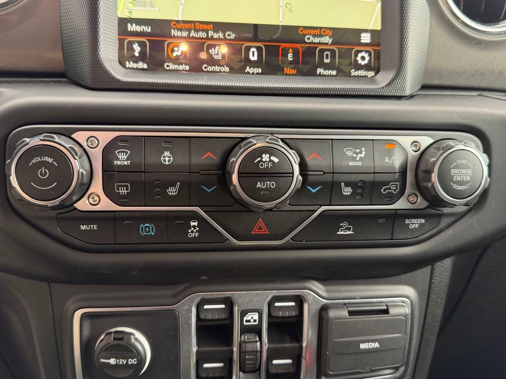 Used 2023 Jeep Wrangler Unlimited Rubicon 4xe w/ Cold Weather Group AWD/4WD image 25