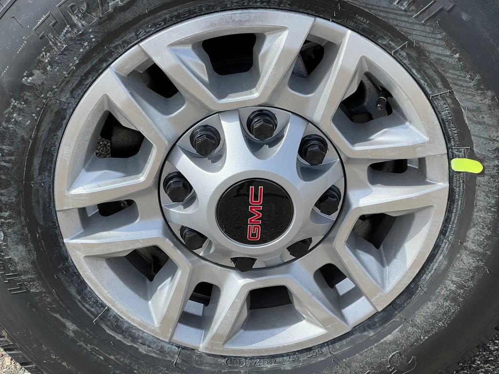 New 2026 GMC Sierra 2500 SLE w/ SLE Value Package; AWD/4WD image 6