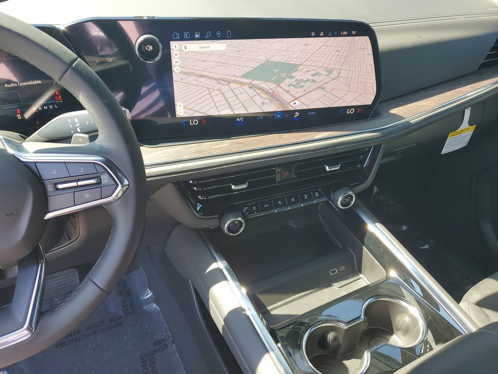 New 2026 Chevrolet Suburban LS image 22