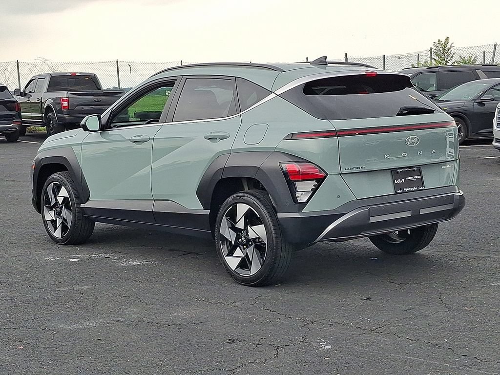Used 2024 Hyundai Kona Limited AWD/4WD image 4