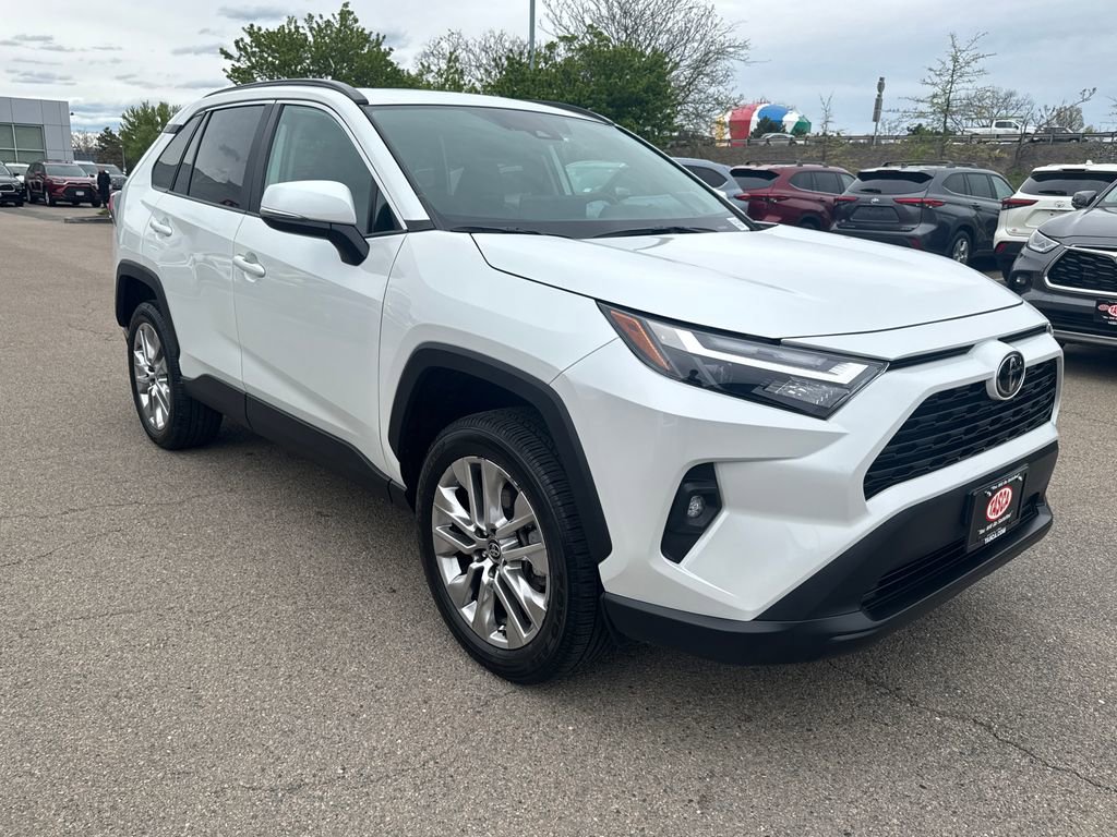 Used 2025 Toyota RAV4 XLE Premium w/ Weather Package AWD/4WD image 11